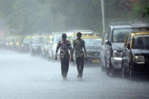 Mumbai Rains: Chances of heavy showers bleak, weather to remain dry
