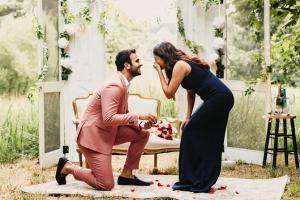 Thappad actor Ankur Rathee gets engaged to girlfriend Anuja Joshi!