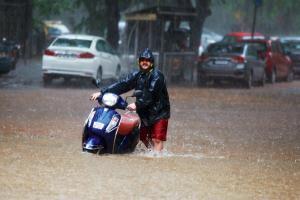 Mumbai Rains: CM asks BMC to be extra alert during monsoons