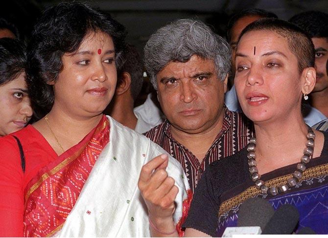 Power couple Shabana Azmi and Javed Akhtar: Shabana Azmi and her poet husband Javed Akhtar receive well known Bangladeshi writer Taslima Nasreen upon her arrival in Bombay March 6, 2000. Nasreen was in Bombay to release her book Lajja on western Indian Marathi language despite threats from religious fundamentalist organisations. Cut to 2020, Javed Akhtar has become the first Indian to win 2020 Richard Dawkins Award, which is being conferred for his 