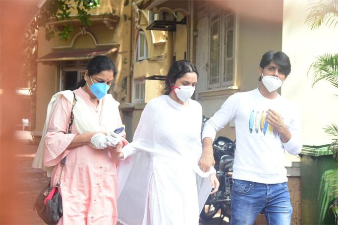 The provisional post mortem report of Bollywood actor has revealed that the provisional cause of death was asphyxia due to hanging, Deputy Commissioner of Police (DCP) Abhishek Trimukhe said on Monday