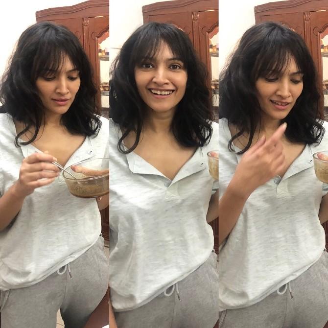 During her cooking, the actress also experienced her 
