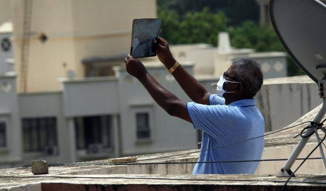 Beginning 10.15 am, the solar eclipse was visible till 2.45 pm in Mumbai. People across different age groups were seen at places including Chembur, Powai, South Mumbai and Bandra to get a glimpse of the last solar eclipse of the decade.