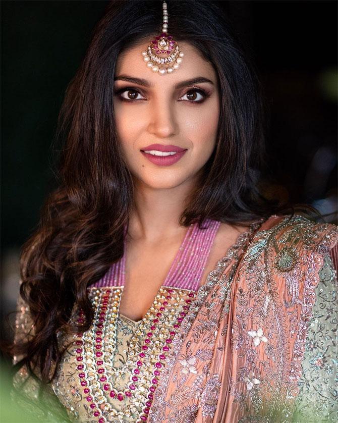 Miheeka Bajaj looked elegant and ethereal in her traditional attire as she posed for the photos, which she shared on her Instagram account. She wrote, 