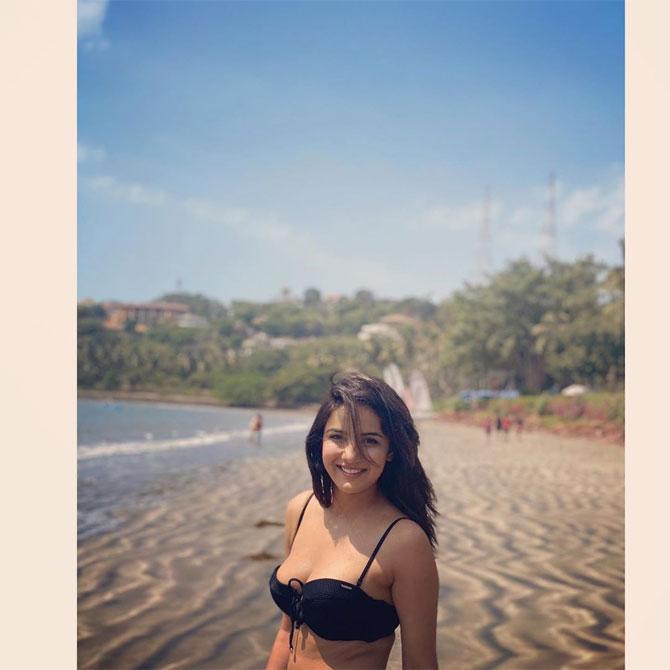 Jasmin Bhasin underwent a makeover for a photo shoot, and her hot and sizzling pictures were a far cry from her screen persona. While fans were pleasantly shocked by her transformation, Jasmin publicly stated that she likes to spring surprises