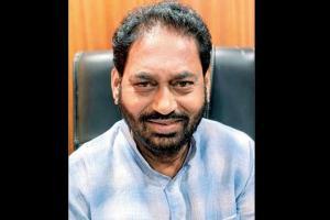 Minister Nitin Raut wants Centre to withdraw proposed electricity Bill