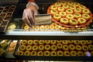COVID-19: Bengal ready to market immunity-boosting sandesh sweets