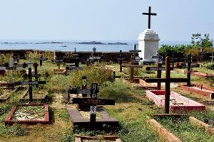 Ensure fewer mourners attend burials, says Cardinal Oswald Gracias