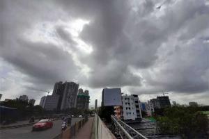 Mission Begin Again: Mumbai reopens despite surge in cases