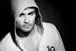 Vivian Dsena: I feel lucky that my fans have stayed loyal to me