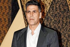 Akshay shares BMC guidelines to stay safe from 'guest cyclone Nisarga'
