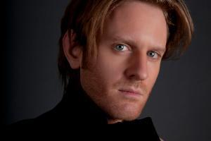 Alexx O'Nell learns Sanskrit for Hotstar Special Aarya