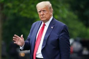 Donald Trumps Hollywood Walk of Fame star vandalized