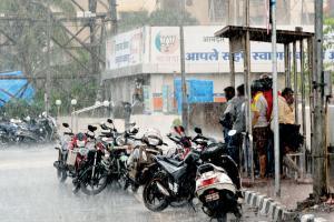 Mumbai Rains: Parts of city witness moderate showers