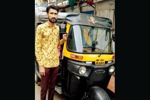 Carrom champ Irshad drives rickshaw now, struggles to make ends meet