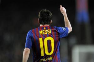 Lionel Messi - His records and stats that you must know!