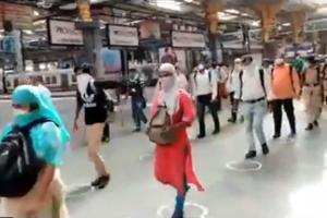 CR tweets video of people following social distancing at CSMT station