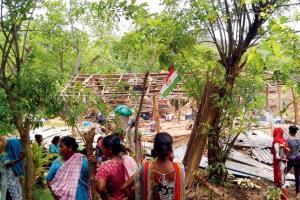 Mumbai: SGNP officials clear out illegal structures