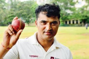 Pravin Tambe applies for CPL but has to retire for BCCI NOC