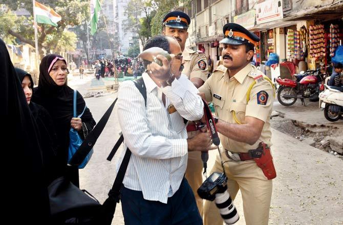 Ashish Raje: On February 6, 2019, in a shocking incident, Ashish Raje, a senior photojournalist with mid-day was assaulted by Mumbai police officers at Mumbai Bagh in Nagpada, where he had gone to cover the ongoing anti-CAA protests. The incident took place at around 3 pm when Raje, who was waiting outside the barricade, crossed over to let a group of women pass - only to be assaulted by the cops. Raje was slapped four to five times, while another police officer hit his leg with a baton. In the process, the senior photojournalist's glasses were also broken. The two officers were found guilty of misconduct and were attached to the Central Region control room.
