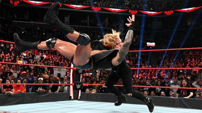 Obviously this enraged the Viper as Randy Orton immediately replied with a vicious RKO to Beth Phoenix that left the WWE Raw arena stunned! Why would Orton do that? What is his motive now? Will we see Edge return for payback next week?