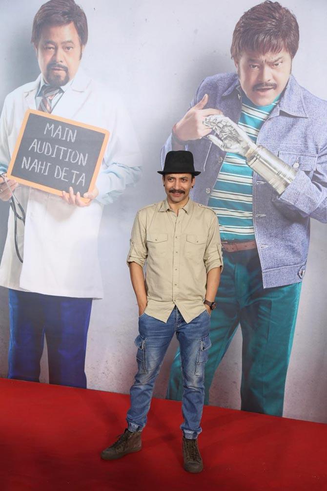 Shah Rukh Khan's Red Chillies Entertainment is all set to bring Kaamyaab to the mainstream audiences in India. Produced by Red Chillies Entertainment and Drishyam Films and helmed by Hardik Mehta Kaamyaab is all set for its theatrical release on the 6th March 2020.
In picture: Deepak Dobriyal attended the special screening of Kaamyaab.