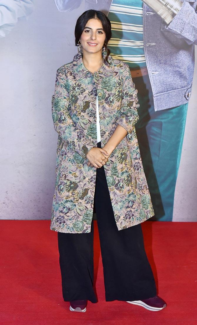 Isha Talwar, who also stars in the film, was all smile as she attended the special screening of Kaamyaab in Andheri.