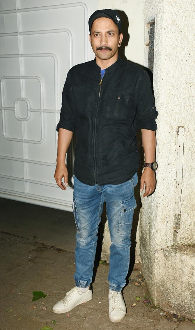 Deepak Dobriyal, who also starred in Hindi Medium, will also be seen in the sequel. The actor will be seen playing Irrfan's cousin in the film.