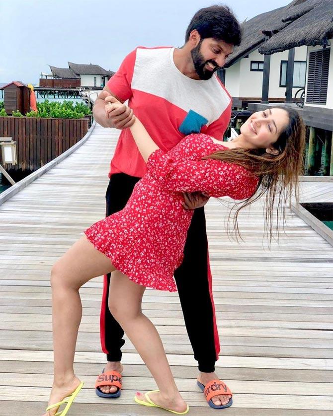 Sayyeshaa and Arya exchanged wedding vows on March 10, 2019, at Hyderabad's Taj Falaknuma Palace. It has been a year since the star couple got married, and Sayyesha posted a sweet wish for husband Arya.
