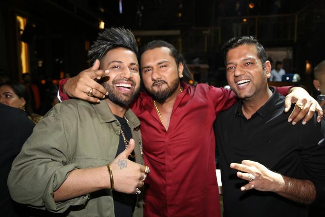 In fact, Sonu Ki Titu Ki Sweety has won Honey Singh the Best Music Director's trophy at many popular awards ceremonies including International Indian Film Academy Awards (IIFA).
In picture: Punjabi singer Sukhe with Yo Yo Honey Singh and Yogesh Dixit