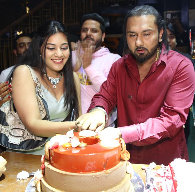 Honey Singh's last hit Loca, which released in February this year, is one of the most played party tracks on YouTube this month. The singer, who is often accused of promoting alcoholism through outrageous lyrics, says alcohol is an important aspect of partying and celebrating, and adds that the day the government stops giving license to open wine and liquor shops, he will end reference to alcohol in his songs.