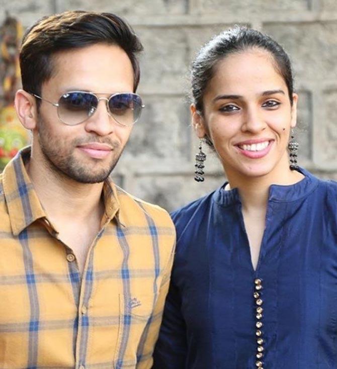670px x 734px - Saina Nehwal turns 32: Candid photos with her husband, parents and buddies