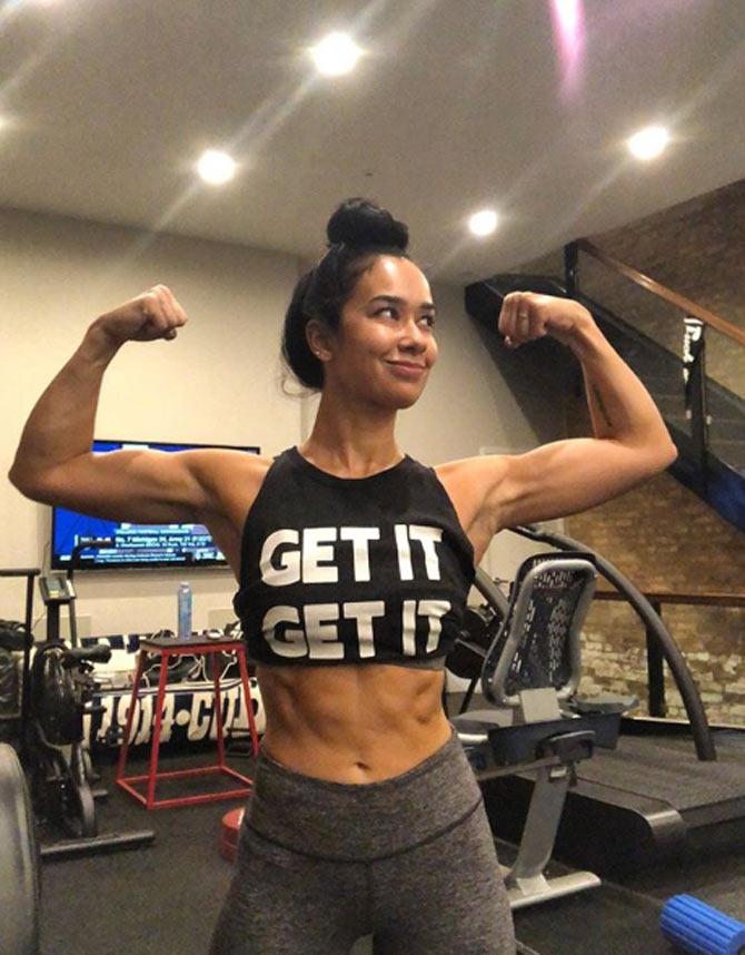 670px x 858px - Did you know ex-WWE Diva AJ Lee's family battled drug addiction and poverty?