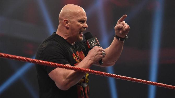 WWE Raw finally had 'The Rattlesnake' 'Stone Cold' Steve Austin making his much-awaited return to the ring as it was termed '316 Day'