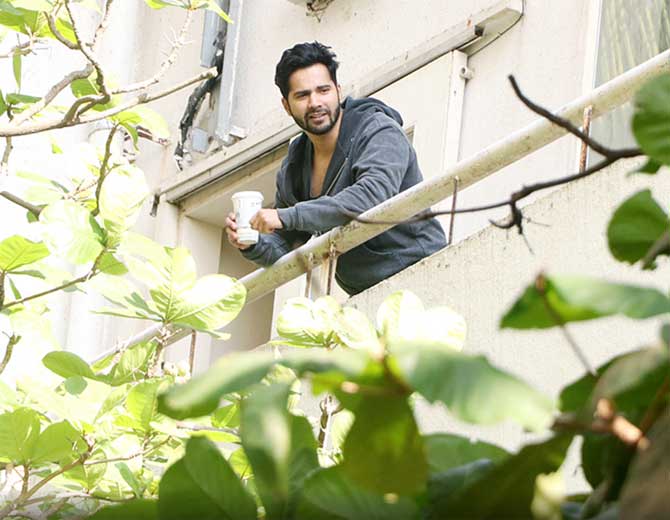 Coolie No. 1 also stars Jaaved Jaaferi, Sahil Vaid, Shikha Talsania, Paresh Rawal, and Johnny Lever, the film is slated to release on May 1 this year.
In picture: Varun Dhawan at the dubbing studio in Juhu.