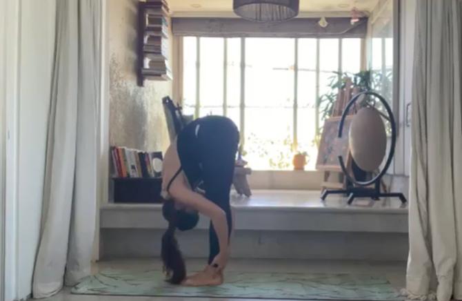 Jacqueline shared how Suryanamaskar is a boon, 