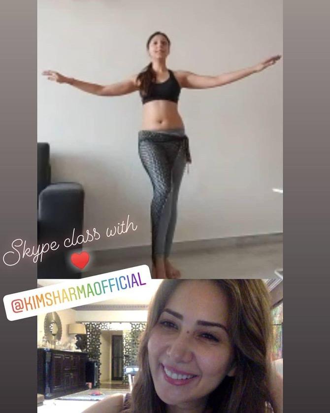 Mumbai-based belly dancer Sanjana Muthreja shared a screen grab where she can be seen teaching belly dancing to actress Kim Sharma. While everyone is quarantined at home, this was a great work of showing how one can work from home and Sanjana just did that. She captioned her post: Online classes with the exuberant Kim Sharma.