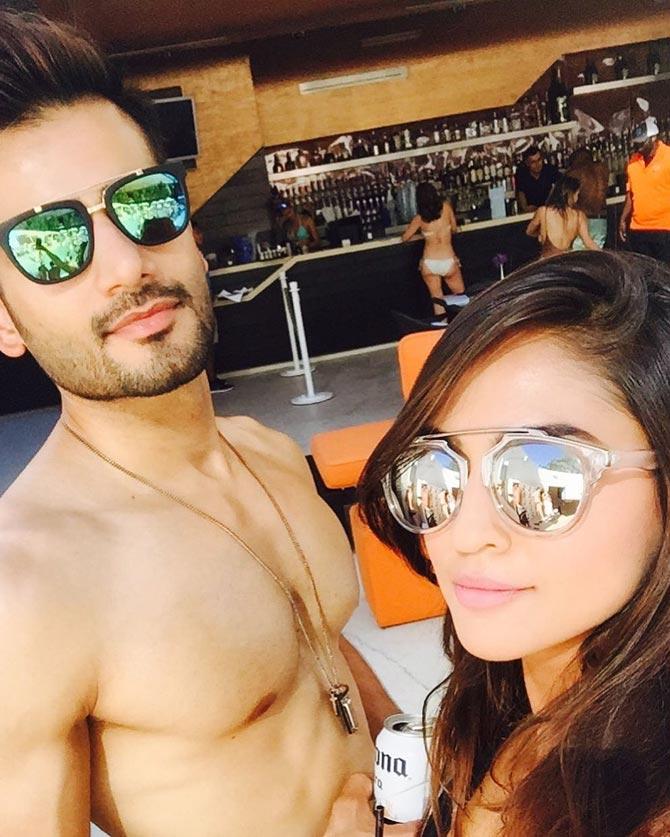 Did you know Karan Tacker and actress Krystle D'Souza were rumoured to be dating? Both Karan and Krystle have worked on the daily soap, Ek Hazaaron Mein Meri Behna Hai. But the duo chose to keep mum on their relationship status, and later, reports suggested that they had parted ways.