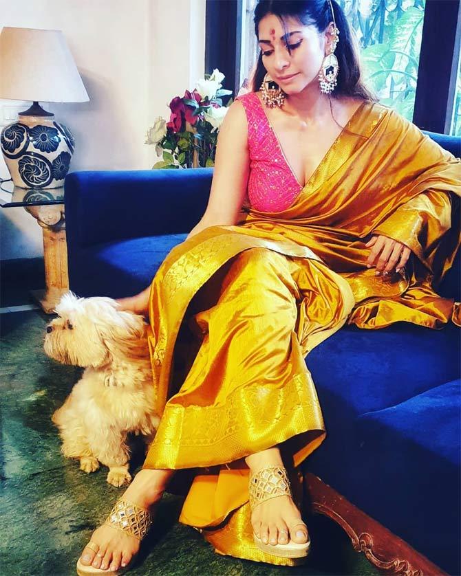 While people couldn't stop blaming the pets for the virus, Tanishaa Mukerji made her bit to update her social media followers, 