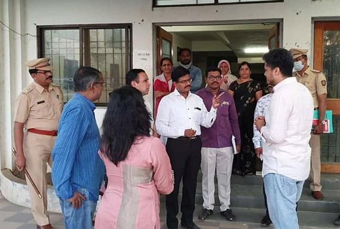 Besides spending time with his wife and children and celebrating Gudi Padwa, Rohit Pawar also visited government hospitals in his constituency. The 34-year-old politician was seen interacting with police officer, doctors, nurses and essential service providers soon after Maharashtra CM Uddhav Thackeray imposed section 11 across the state.