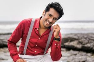 Entertainer AK Rahman opens up his love for anchoring