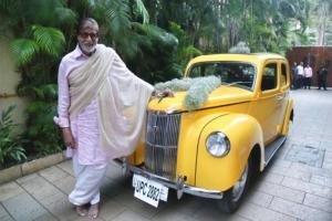 This yellow vintage car leaves Amitabh Bachchan speechless!
