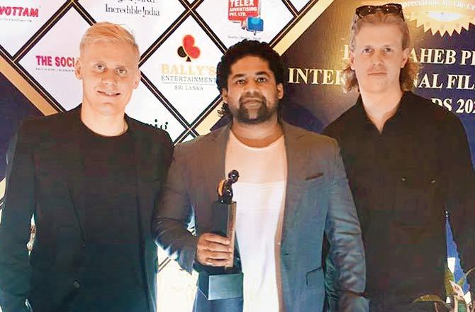 2 Foreigners in Bollywood wins big