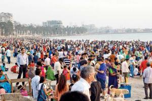 Groups of domestic foreign tourists banned from entering Mumbai