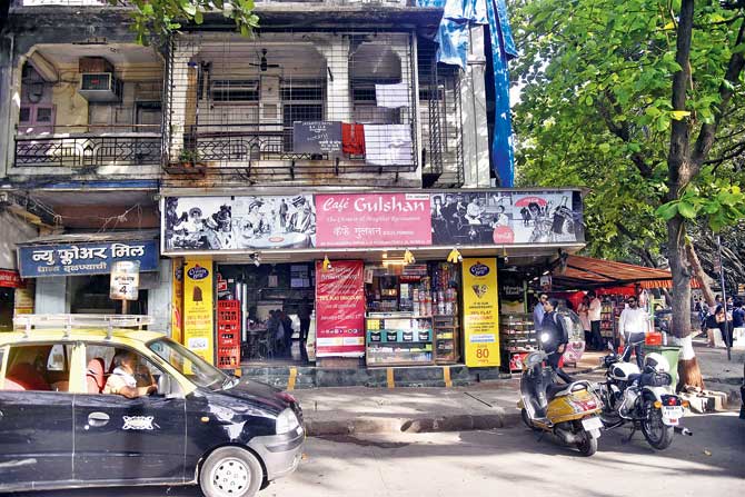 Cafe Gulshan and the neighbouring Snowpoint, have served as college hangout spots for decades