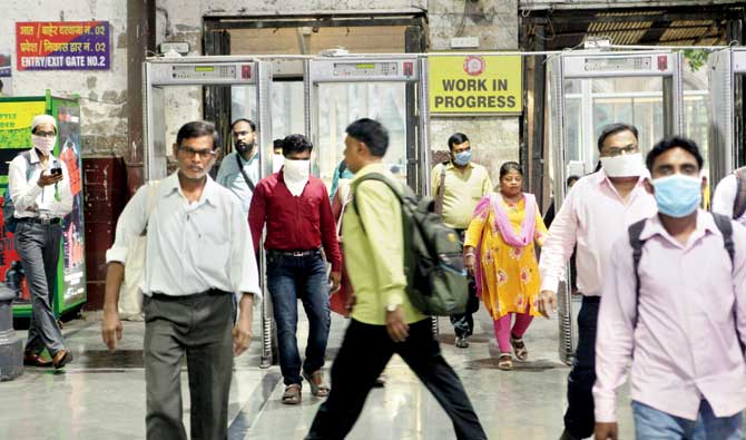 People continue to throng railway stations despite the state