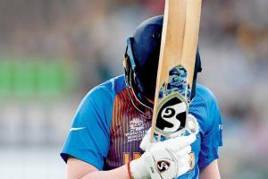 Women's WT20: India eves humbled by Aussies when it mattered most!