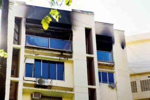 Mumbai: British national dies in fire at Bandra flat