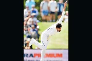 IND vs NZ: Bowlers have a blast, but batsmen flop again