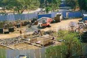 Construction work continues as usual in Panvel despite lockdown orders